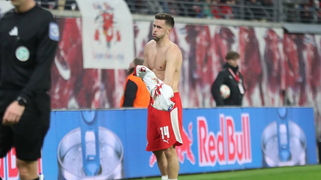 RB Leipzigs Mittelfeldspieler Christoph Baumgartner nach dem 1:3 gegen Leverkusen.