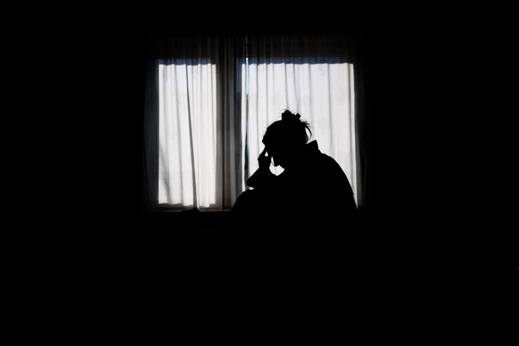 Einsamkeit ist ein häufiger Anlass für Anrufe bei der Telefonseelsorge. (Symbolbild)