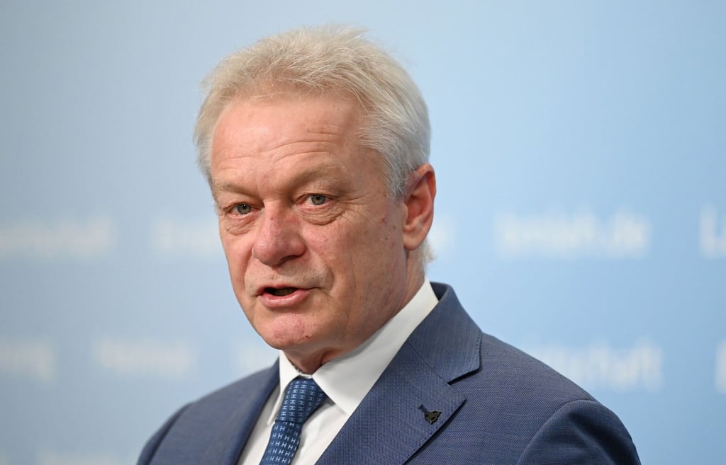 Minister Rainer: Verpflichtende Videoüberwachung für bestimmte Betriebe