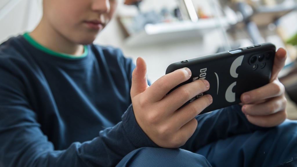 Kostenlose Handyspiele locken mit Zusatzinhalten, die durch In-App-Käufe schnell teuer werden können.