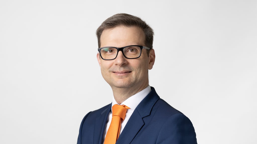 Sascha Gläßer ist ehrenamtlicher IHK-Präsident und Vorstandschef der Volksbank Halle