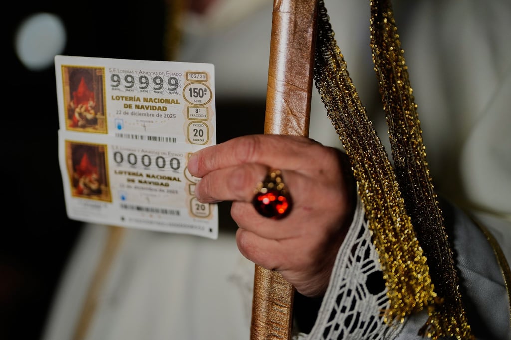 Insgesamt werden mehr als 2,77 Milliarden Euro verteilt.