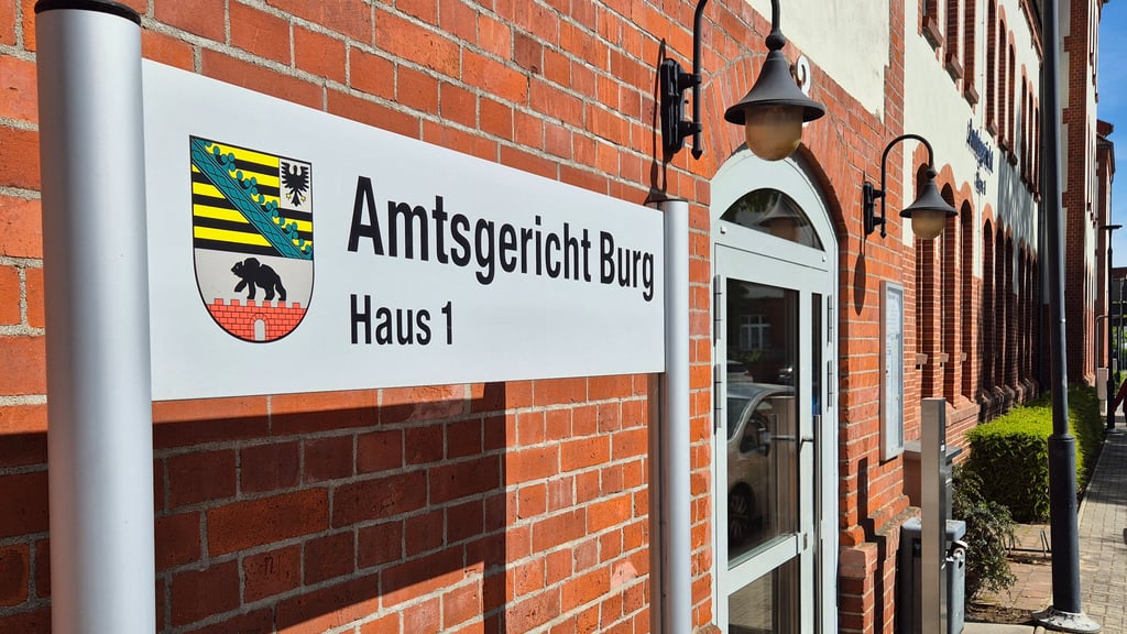 In Möckern strteiten ein Mieter und ein Vermieter um eine Eigenbedarfsklage: Vor dem Amtsgericht Burg hat die Verhandlung stattgefunden.