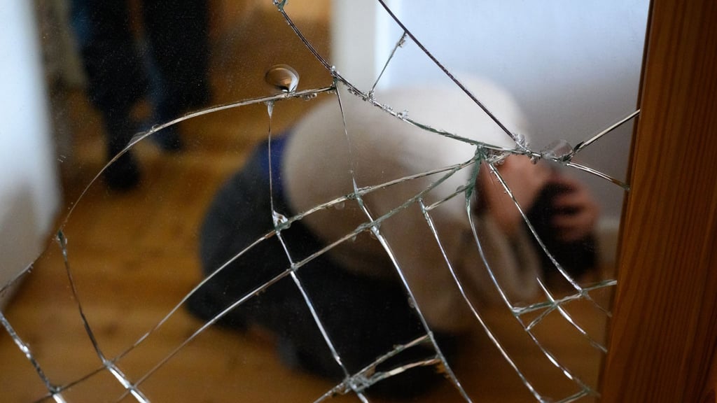 Opfer von Gewaltkriminalität können staatliche Entschädigung für das erlittene Leid beantragen. (Symbolfoto)