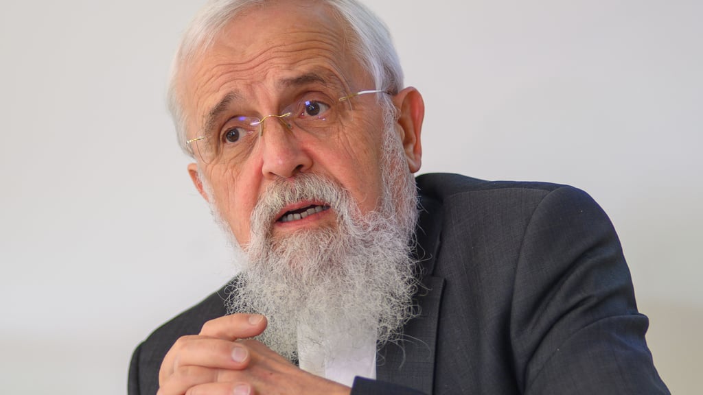 „Weihnachten ist ein Fest, das Hoffnung stiftet“: Das sagt der Magdeburger Bischof Gerhard Feige im MZ-Interview.