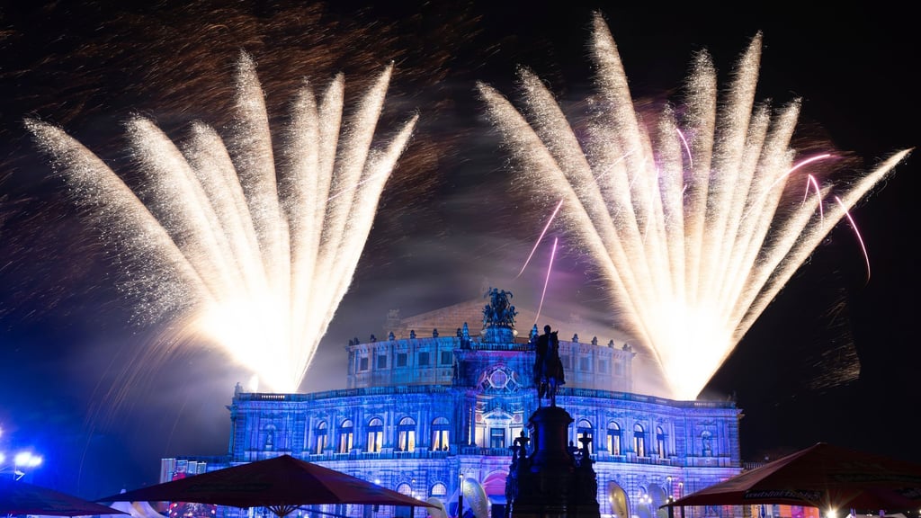 Die meisten der großen sächsischen Orchester verabschieden sich mit Beethovens „Neunter“ vom alten Jahr (Archivbild).