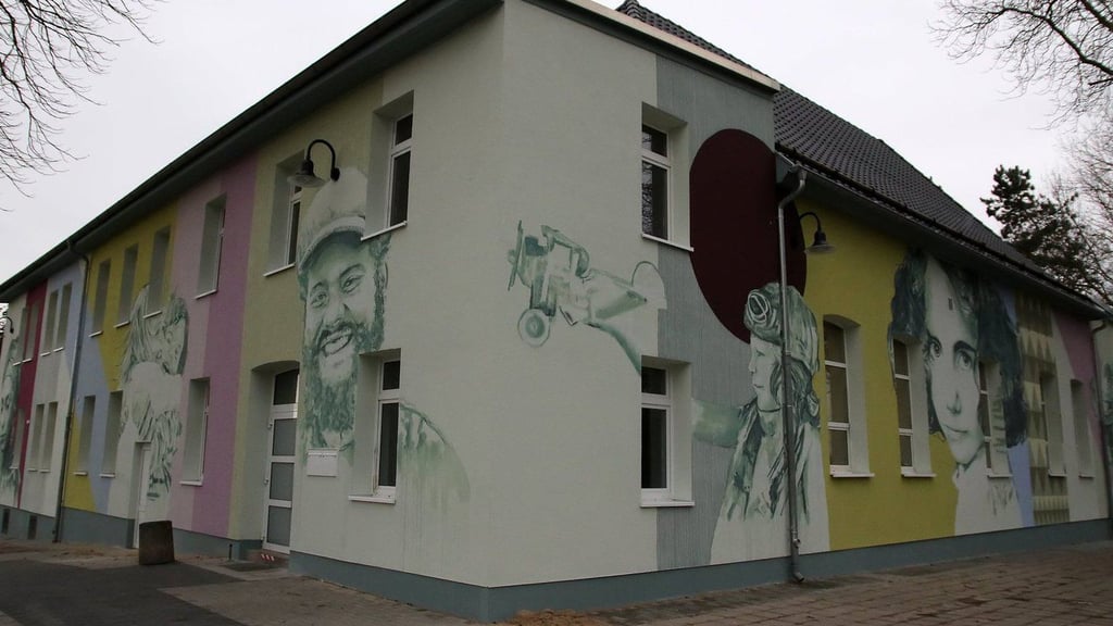 Der Jugendclub Leuchte hat(te) sein Domizil im Haus der Jugend Hettstedt.