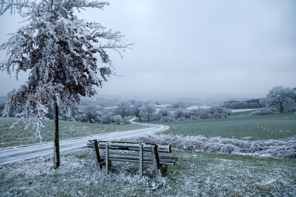 Frostig wird es über Weihnachten - und im Süden fällt doch ein wenig Schnee.