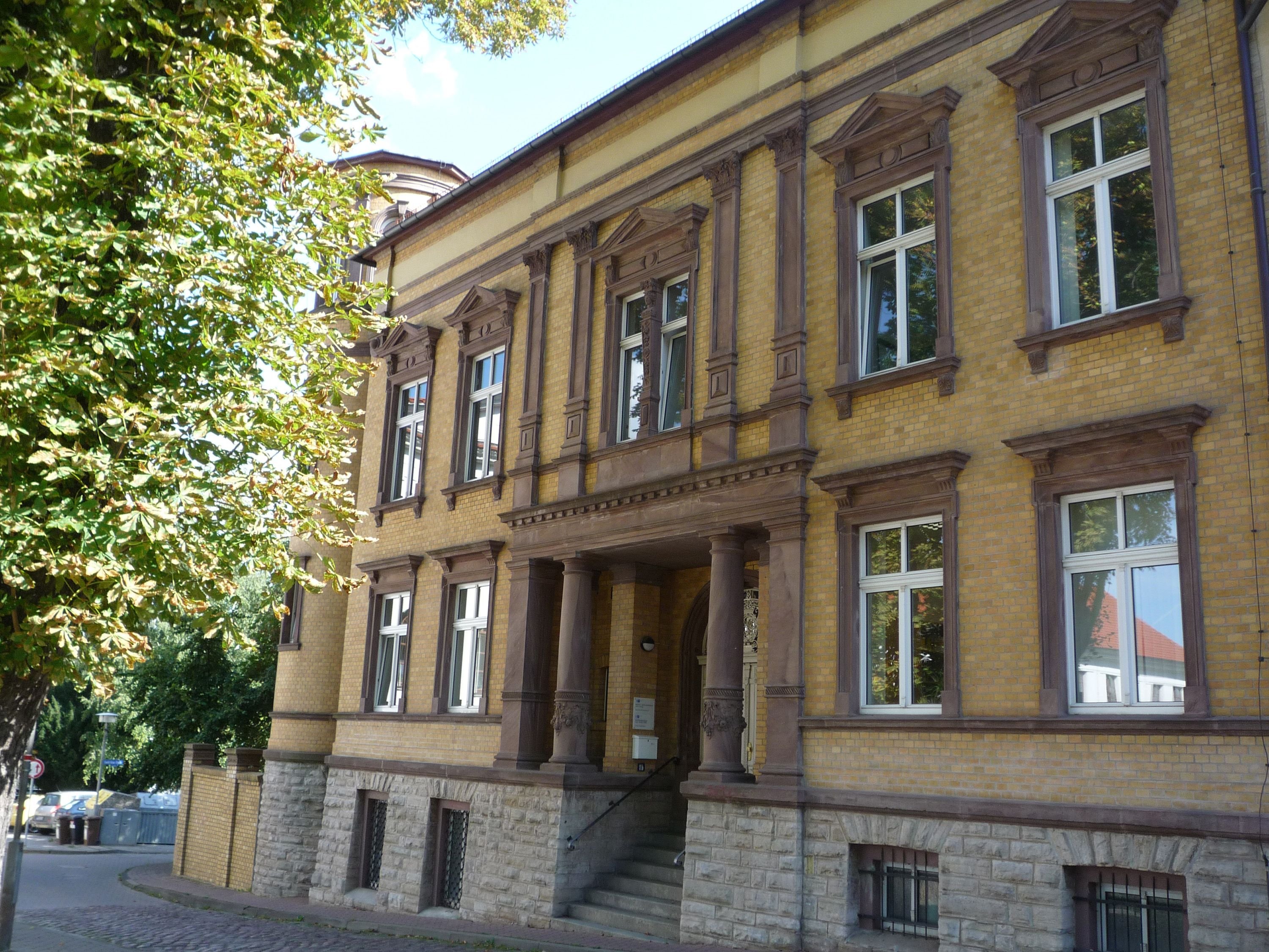 IHK-Umfrage im Landkreis Mansfeld-Südharz: Große Unterschiede bei Gewerbemieten in Mansfeld-Südharz