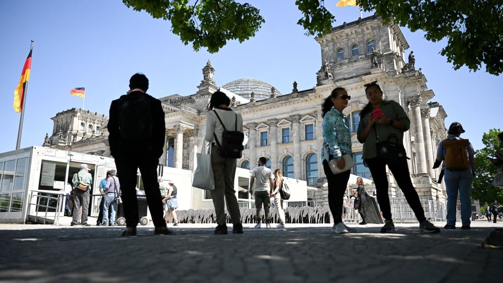 Die Eingangcontainer werden im kommenden Jahr abgebaut. (Archivbild)
