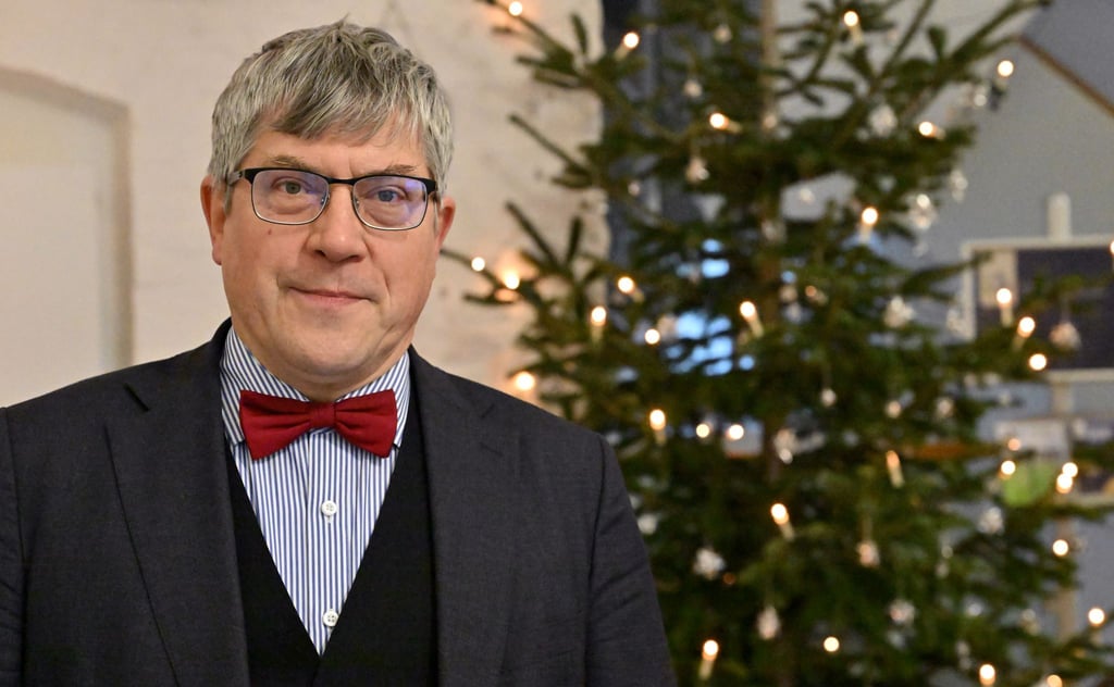 Der evangelische Landesbischof Friedrich Kramer appellierte, sich für den Frieden einzusetzen. (Archivbild)