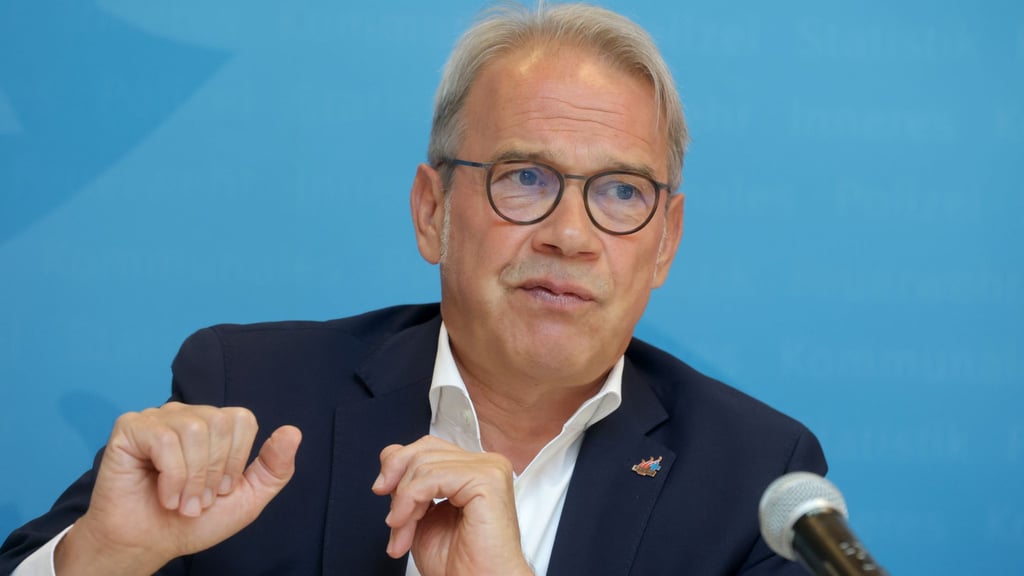 Thüringens Innenminister Georg Maier (SPD) sieht die Union in einer wichtigen Rolle bei der Verteidigung der Demokratie. (Archivbild)