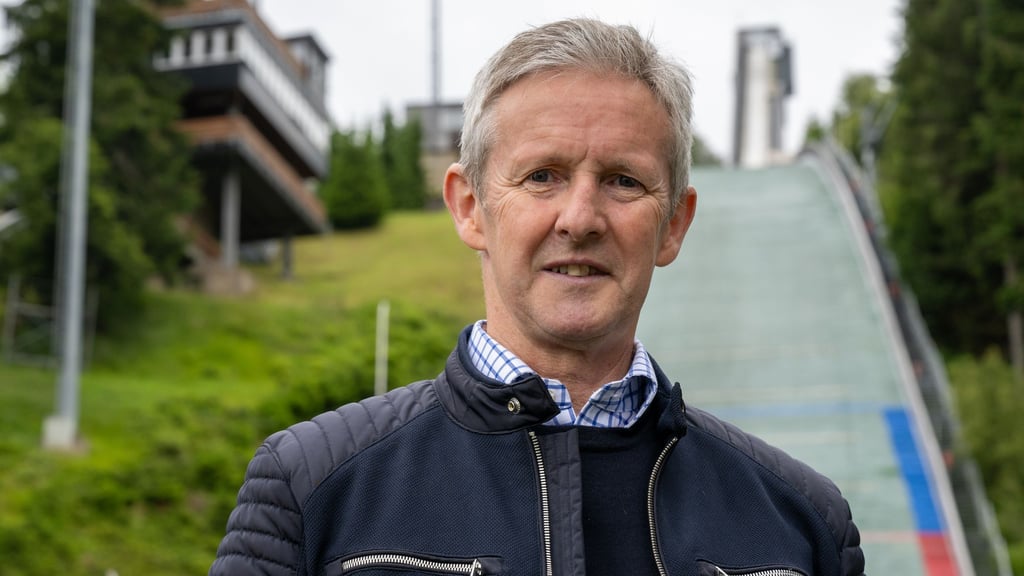 Weißflog spricht über die Tricksereien im Skispringen.