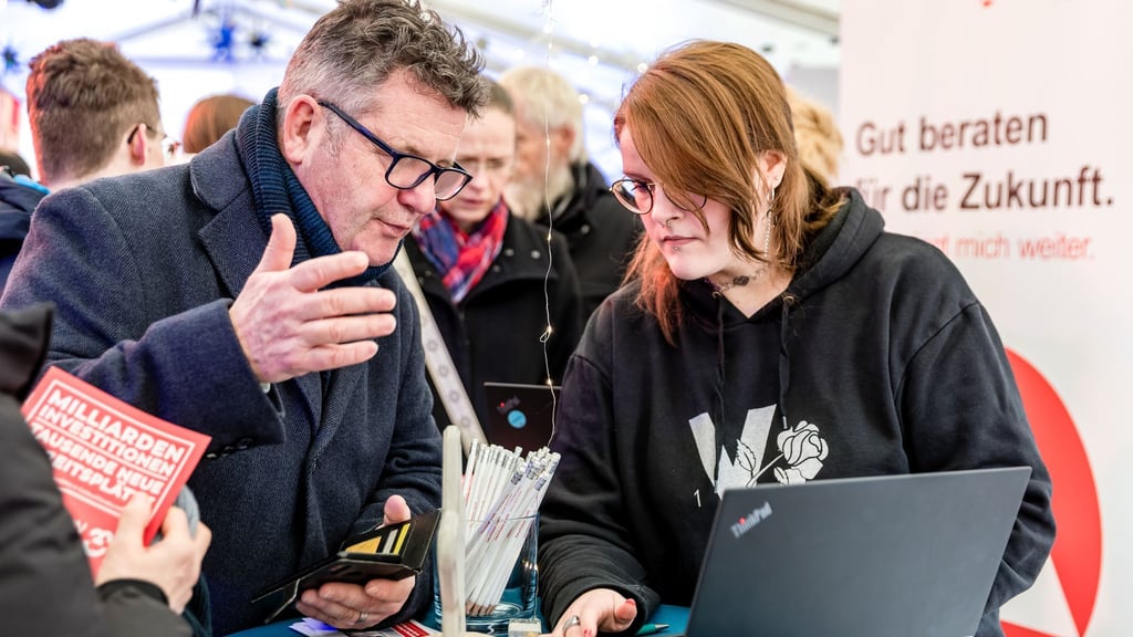 In Cottbus suchen viele Unternehmen händeringend nach Personal.