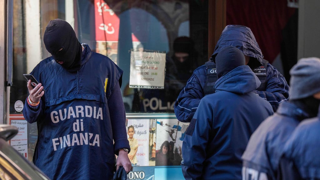 In Italien sind Ermittler gegen mutmaßliche Unterstützer der Hamas vorgegangen.