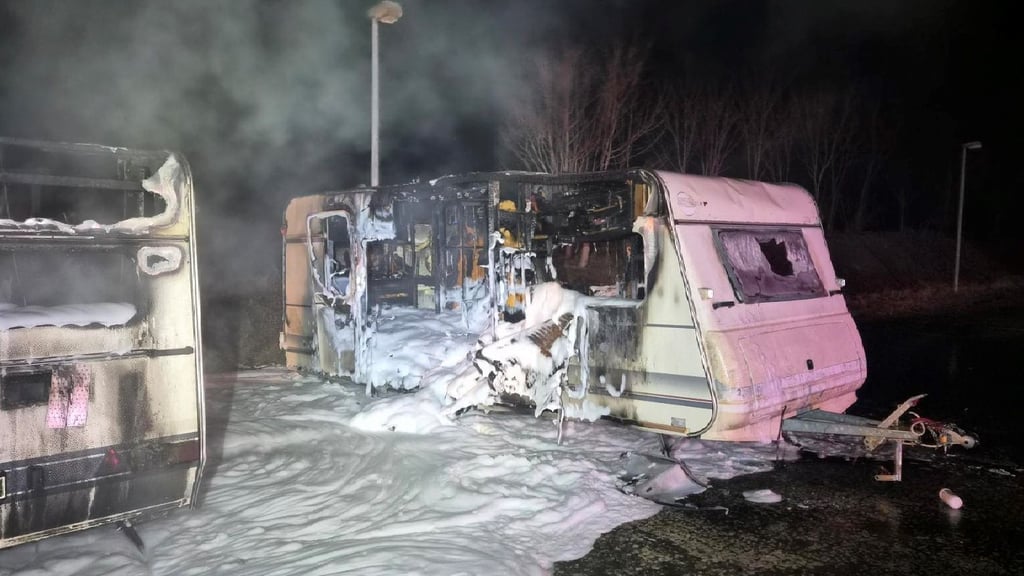 In Hasselfelde (Landkreis Harz) ist ein Wohnwagen abgebrannt.