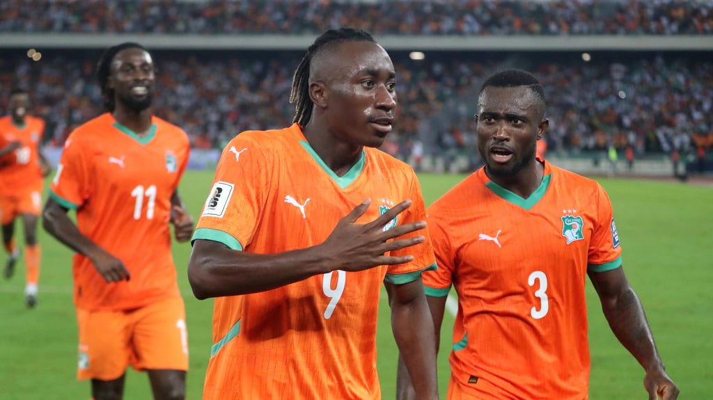 Yan Diomande nach einem Tor für die Elfenbeinküste.