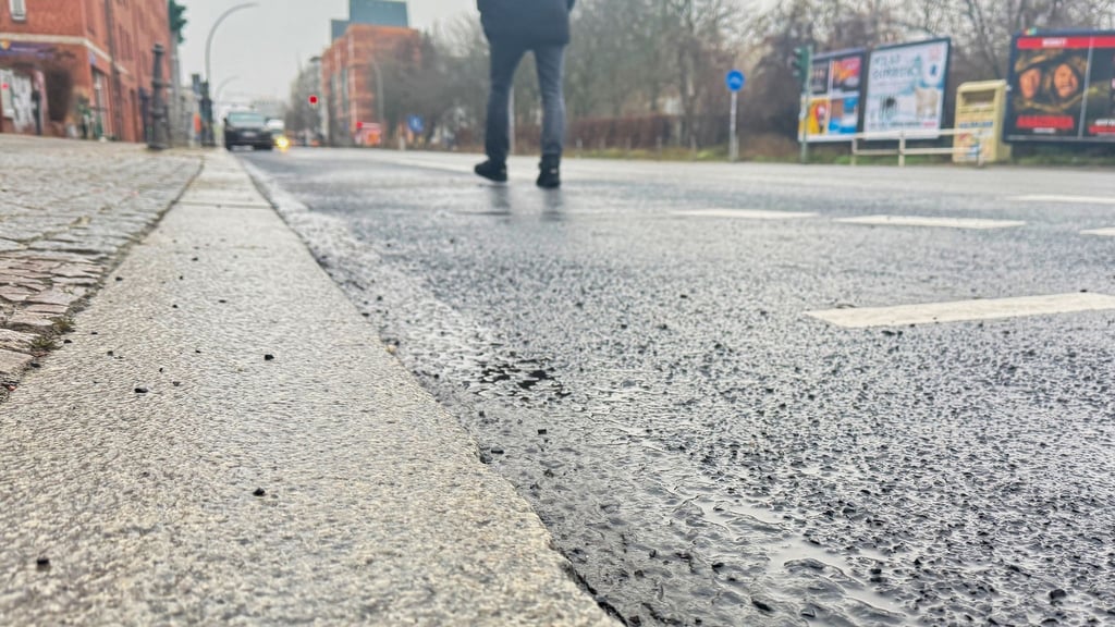 In vielen Regionen kann es in den Morgenstunden glatt sein.