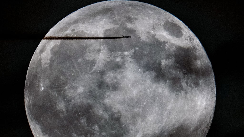 Seit Jahren schon läuft zwischen Raumfahrtnationen ein neuer Wettlauf zum Mond. (Archivbild)