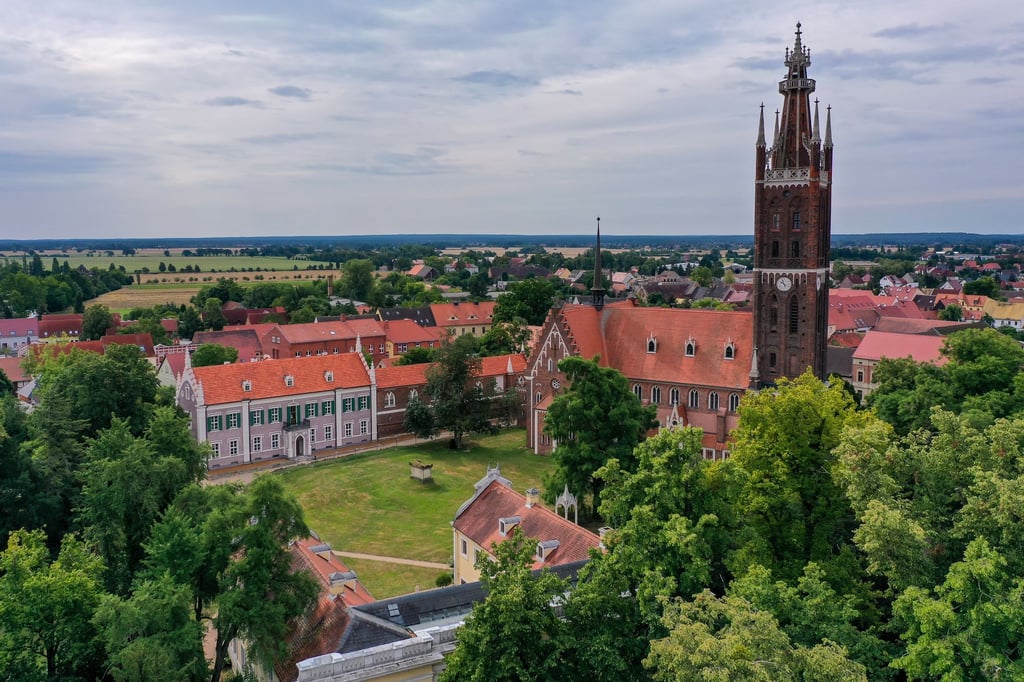 Das Gartenreich Dessau-Wörlitz soll ein Welterbezentrum bekommen. (Archivbild)