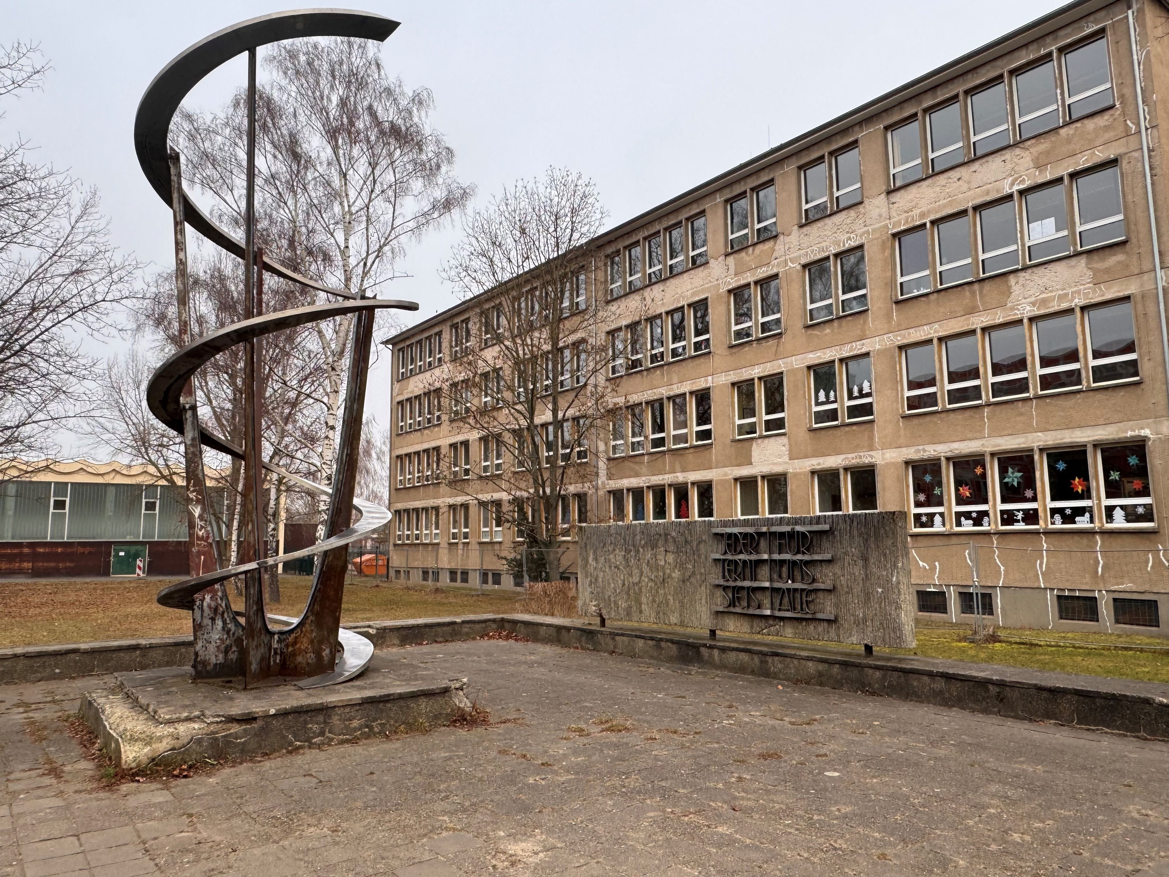 Schulen in Halberstadt: Hässlichste Grundschule Deutschlands wartet auf eine Komplettsanierung