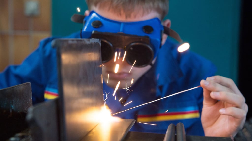 Das verarbeitende Gewerbe wie der Metallbau ist eine Säule der Wirtschaft auch in Magdeburg.