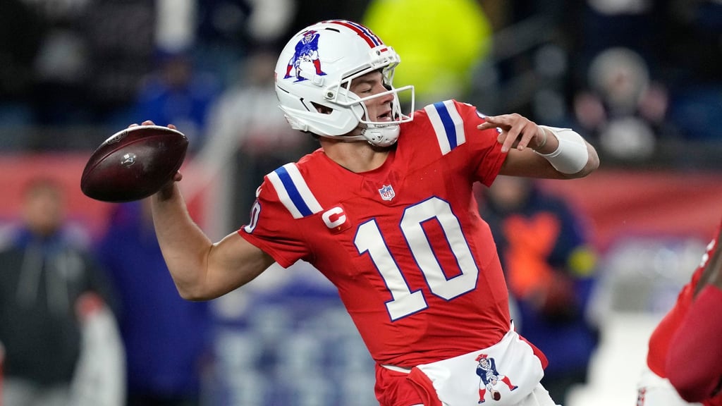 Quarterback Drake Maye warf für die New England Patriots gegen die New York Jets insgesamt fünf Touchdowns. (Archivbild)