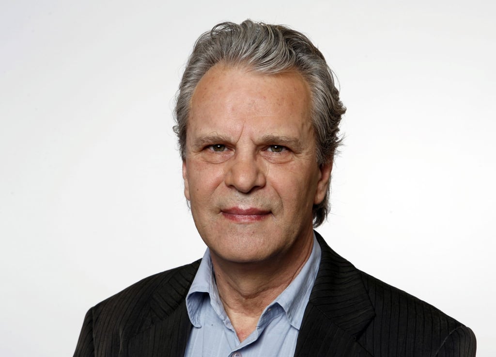 Die Schauspielerin Katja Riemann würdigte ihren verstorbenen Ex-Partner und Kollegen Peter Sattmann.