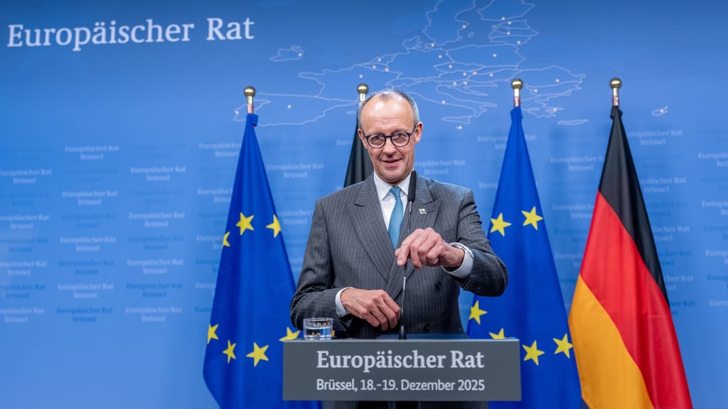 Stärkung des Zusammenhalts Europas: Das ist mit 54 Prozent mit Abstand das Thema, um das sich die Bundesregierung von Kanzler Friedrich Merz (CDU) im neuen Jahr besonders kümmern sollte.