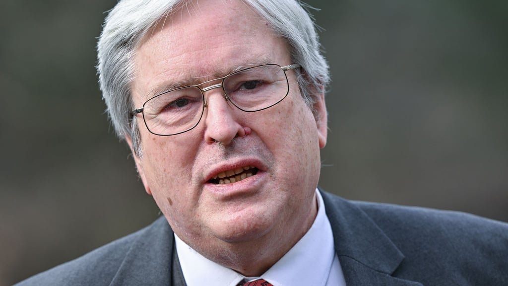 Er wurde auch „Mr. Tesla“ genannt: Ex-Wirtschaftsminister Jörg Steinbach. Eine Beratertätigkeit bei einer Anwaltskanzlei wurde ihm wegen möglicher Interessenkonflikte untersagt.