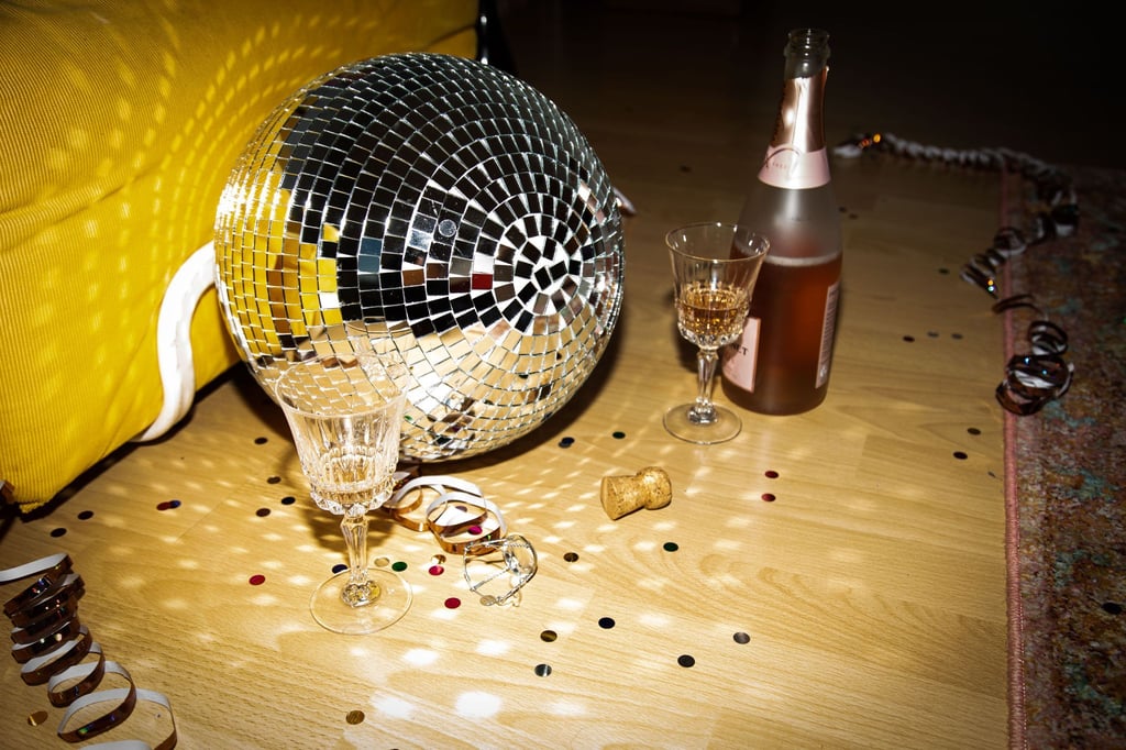 Nach einer durchzechten Nacht können Elektrolyte am nächsten Morgen den Kater etwas lindern.