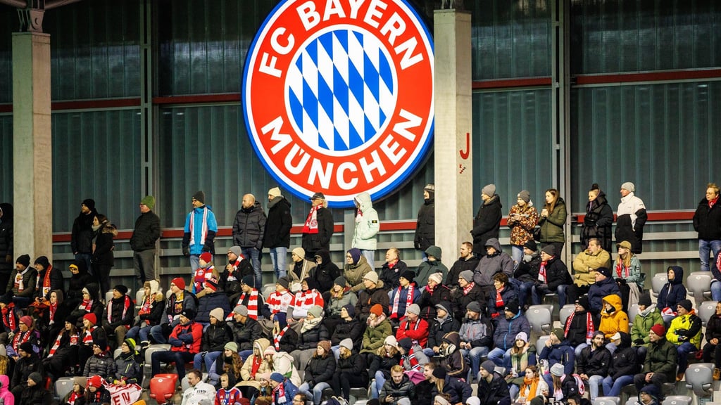 Die Fußballerinnen des FC Bayern legen personell nach. (Archivbild)