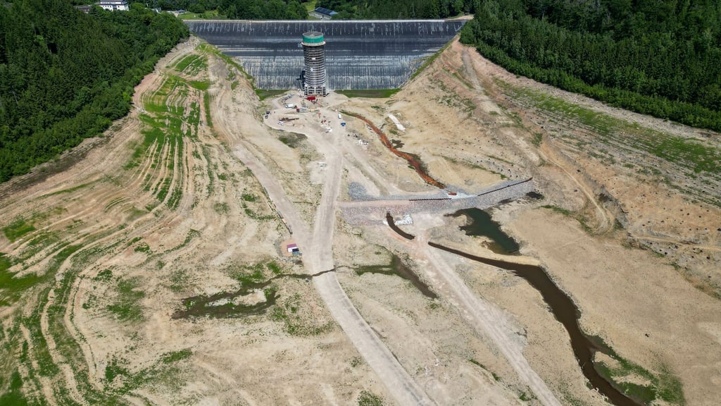 Die Talsperren in Sachsen müssen an den Klimawandel angepasst werden. (Archivbild)