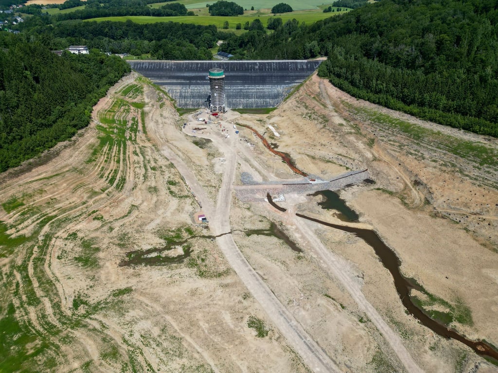 Die Talsperren in Sachsen müssen an den Klimawandel angepasst werden. (Archivbild)