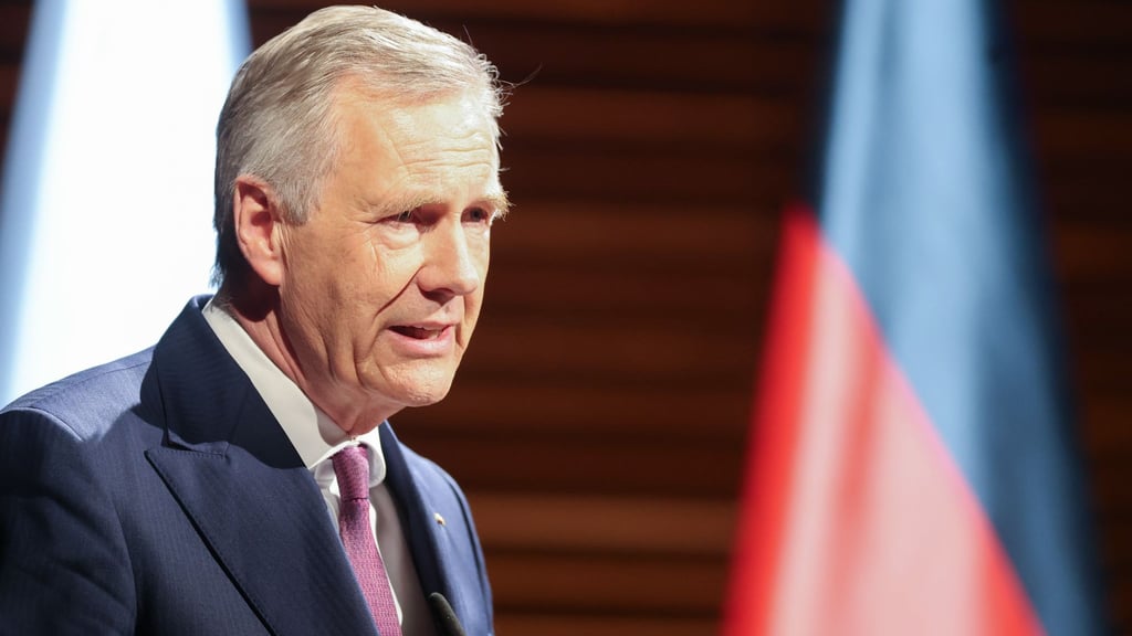 So kann es nicht weitergehen, meint Christian Wulff mit Blick auf die Regierung Merz. (Archivbild)