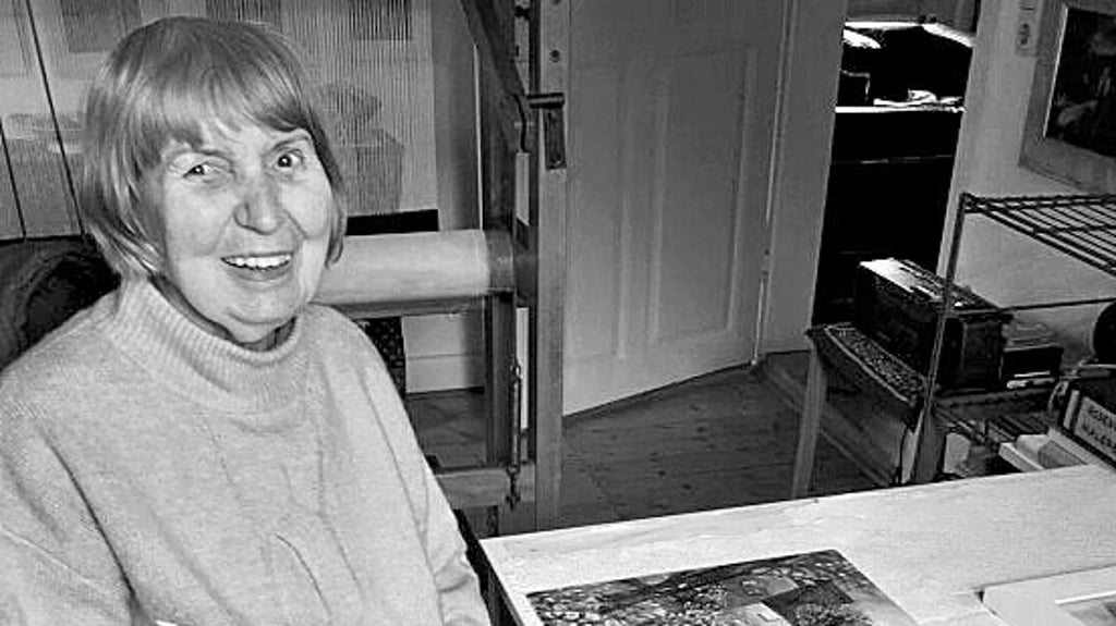 Rosemarie Rataiczyk im Atelier, 2020