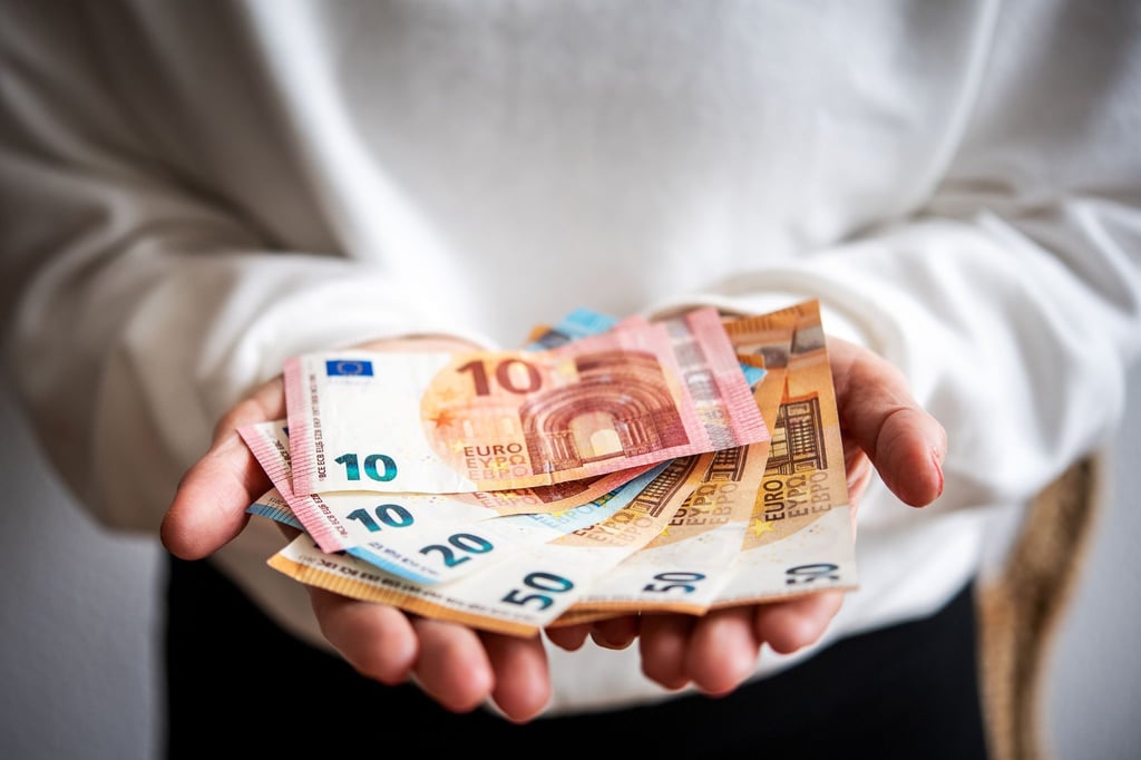 Viele Menschen haben sich für das neue Jahr Spenden vorgenommen (Archivbild)