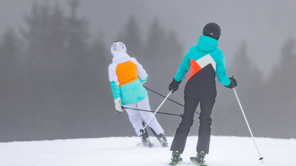 Möglich ist der Freizeitsport derzeit unter anderem am Fallbachhang in Oberhof. (Archivbild)