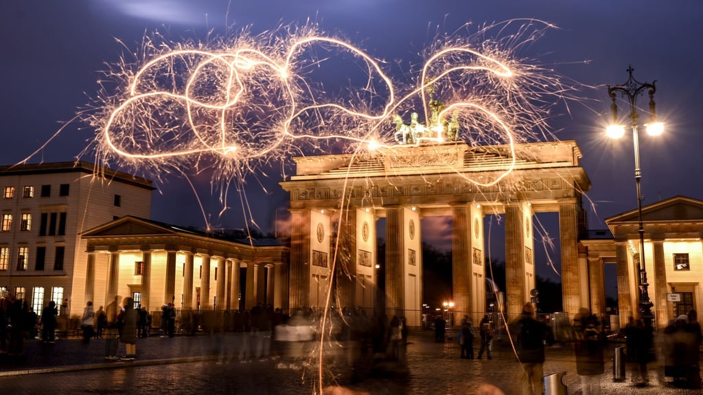 Herausforderungen für Berlin an Silvester: Neues Partykonzept und Appelle für mehr Sicherheit