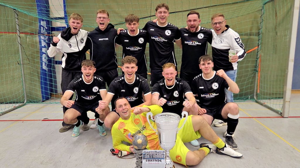 Die Kicker von Rotation Aschersleben haben das Endspiel im Stahl Cup in Thale gewonnen. Sie besiegten den Gastgeber. 