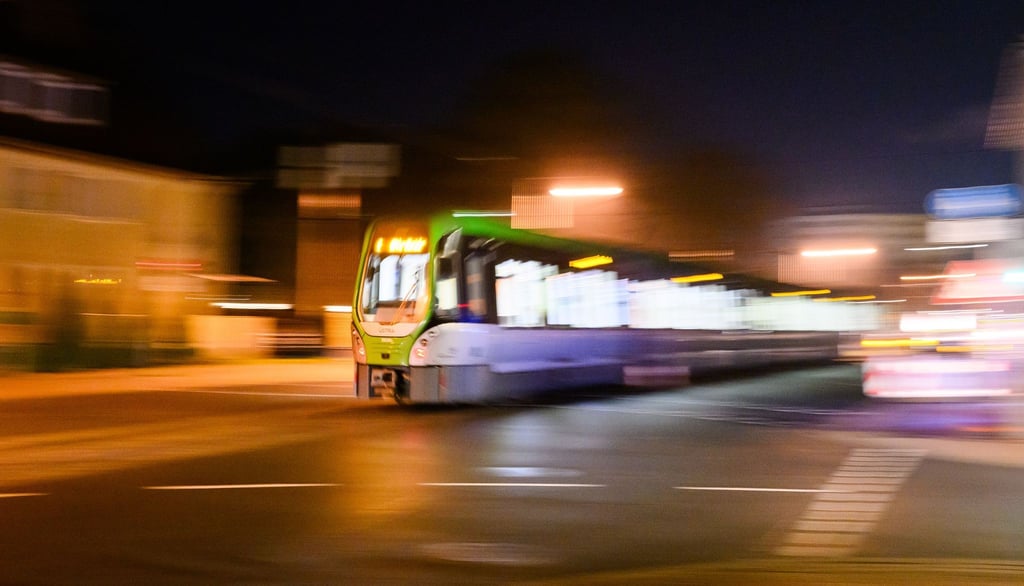 Der Preis fürs Deutschlandticket steigt. (Archivbild)