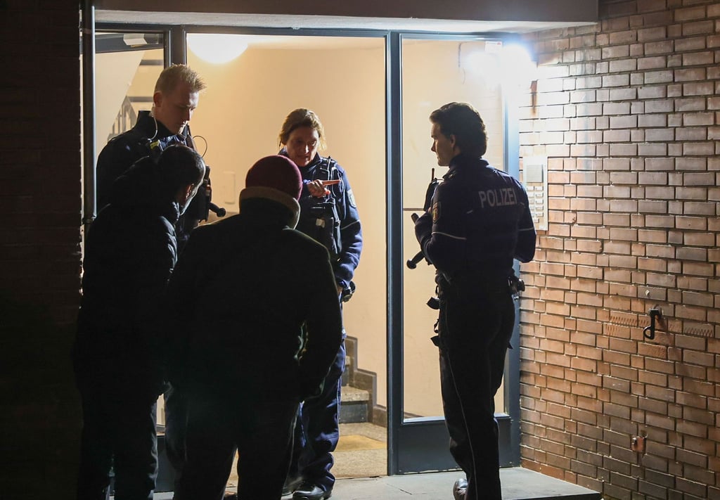 Die Polizei nahm den tatverdächtigen Jugendlichen noch vor Ort fest.