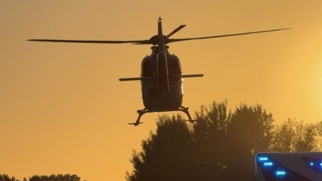 Ein Rettungshubschrauber brachte einen 33-Jährigen Schwerverletzten aus Hundeluft in der Silvesternacht ins  Krankenhaus.