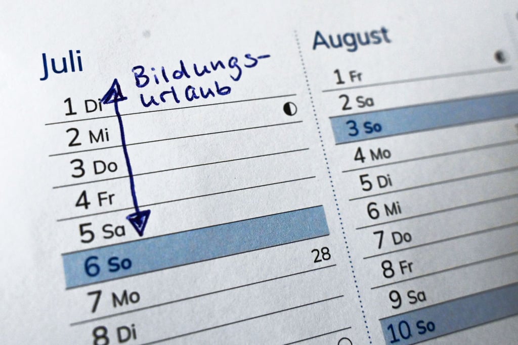 Im Kalender hätten Beschäftigte Platz für Bildungsurlaub – genutzt wird er jedoch nur selten. (Symbolbild)