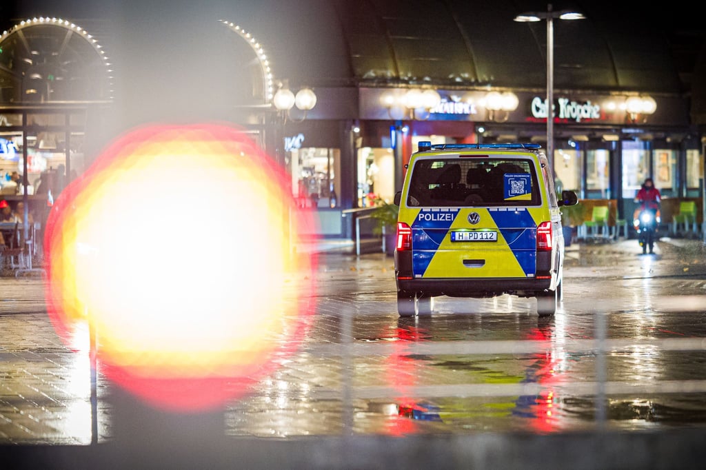 Auch in Niedersachsen – hier in Hannover – hatte die Polizei zum Jahreswechsel wieder viel zu tun.