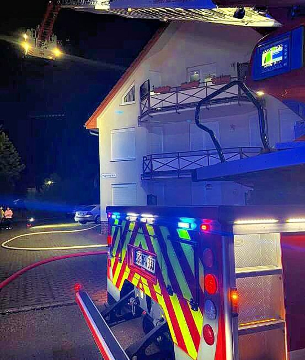 Silvestereinsatz am Bernburger Platanenring. 