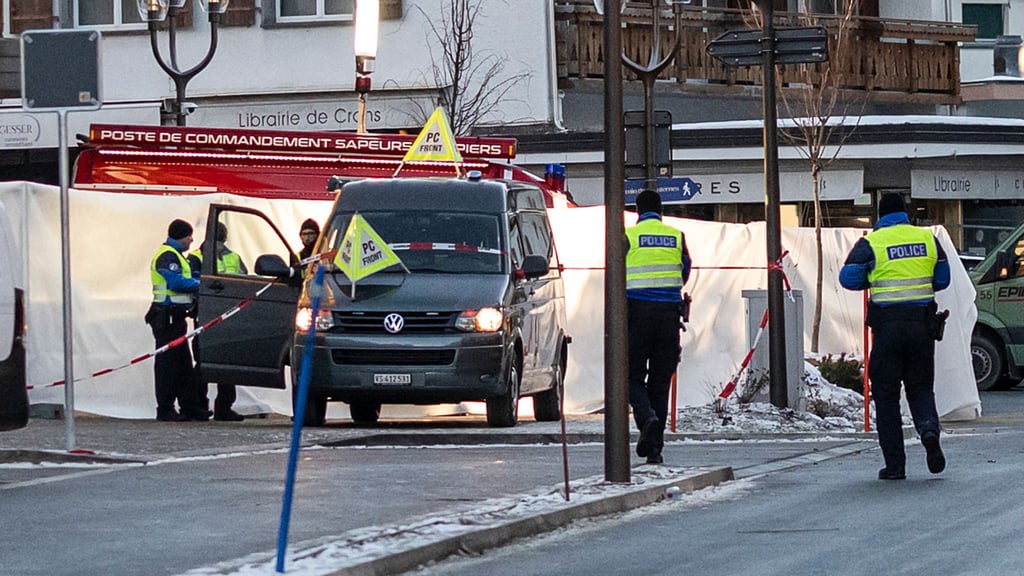 In der Bar in Crans-Montana wollten zahlreiche Menschen ins neue Jahr feiern.