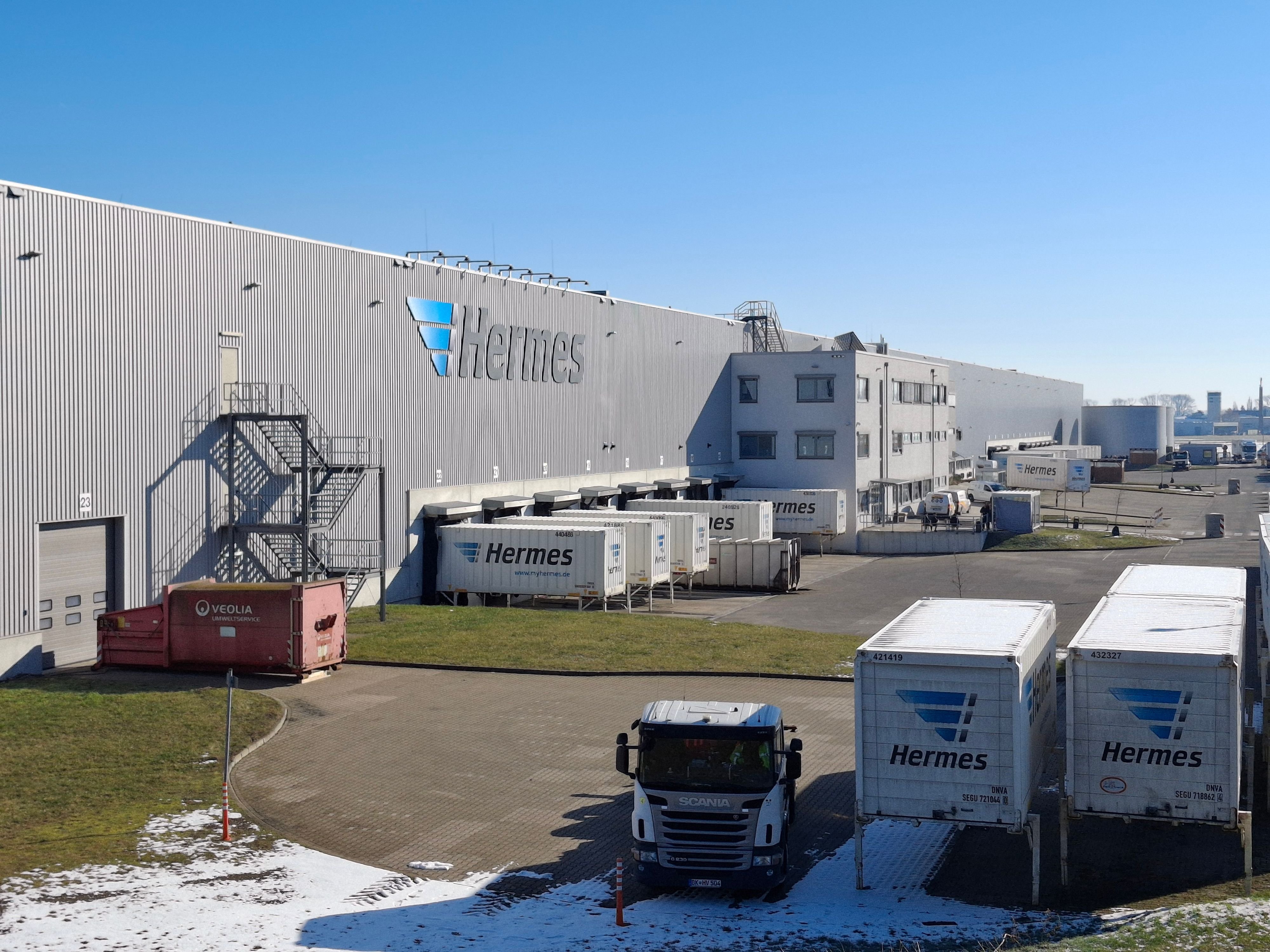 Unsicherheit bei Beschäftigten: Gerüchte zu Personalabbau bei Hermes: Betriebsleiter schafft Klarheit