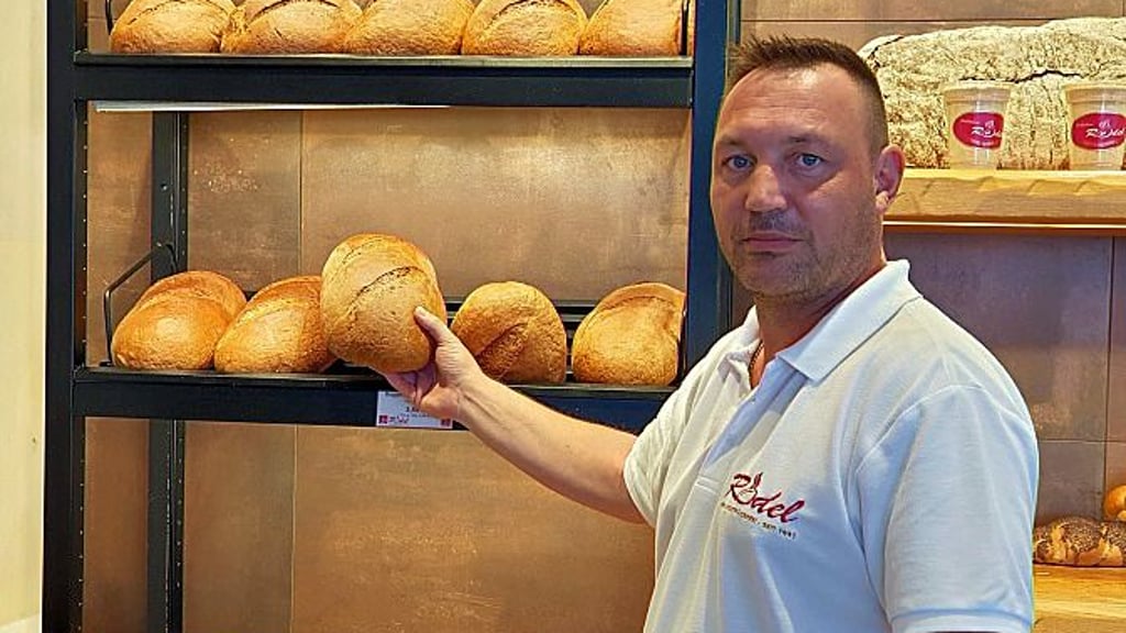 Bäckermeister Schwenke ist Kreishandwerksmeister und Gesellschafter der&nbsp;Stadtbäckerei Rödel GmbH. Eine Insolvenzmeldung aus Halle hat auch seine Kundschaft in Köthen und Umgebung beunruhigt.&nbsp;