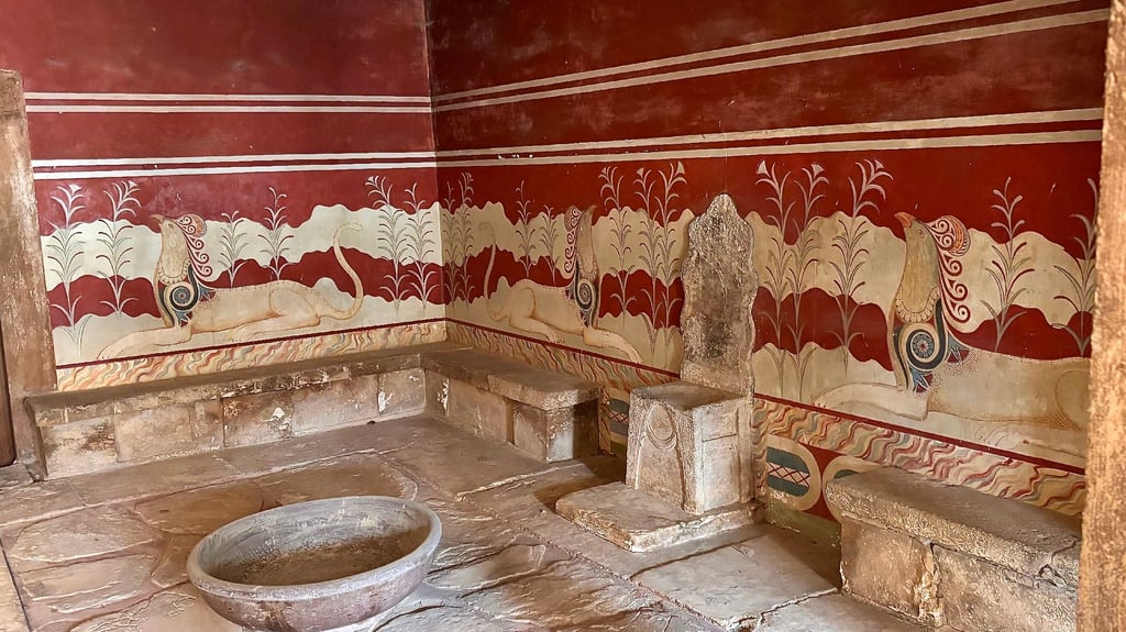 Der Thronsaal des Königs Minos, nach dem die minoische Kultur auf Kreta benannt ist. Die Minoer scheinen auch im Harz gewesen zu sein.